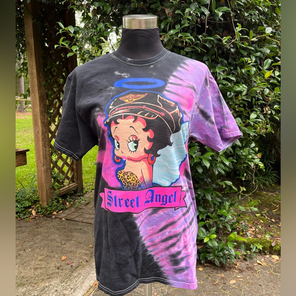 Betty Boop Street Angel T-Shirt